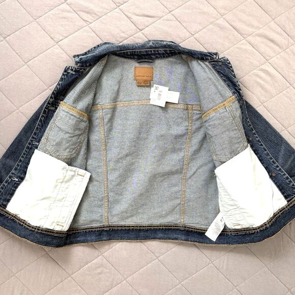 American Eagle Jean Jacket NWT - Picture 3 of 4